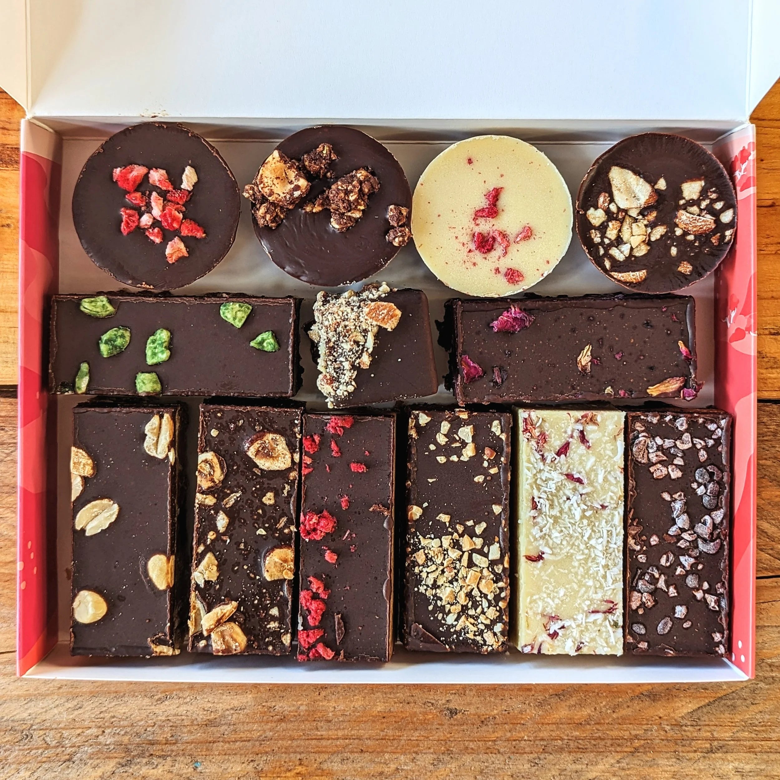 Celebrations Mixed Selection Gift Box x 13 Pieces (Org. Vg. Gf.)