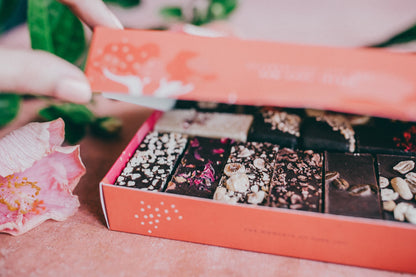 Celebrations Mixed Selection Gift Box x 13 Pieces (Org. Vg. Gf.)